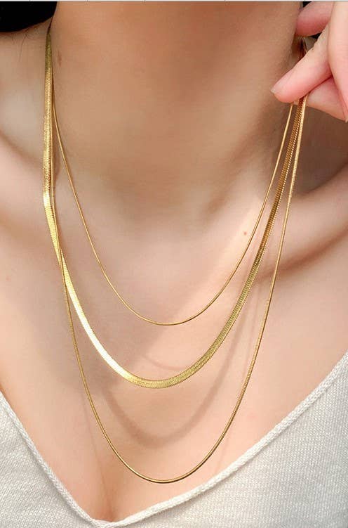 LAYERED CHAIN NECKLACE
