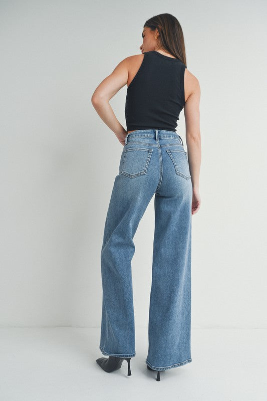 Wide Leg Jeans