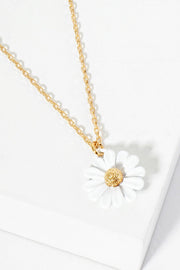 Daisy Flower Pendant Necklace