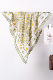 Spring Meadow Daisy Scarf