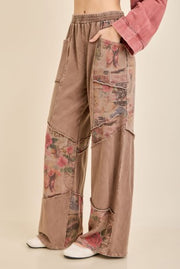 Romantic Vintage Collage Pants