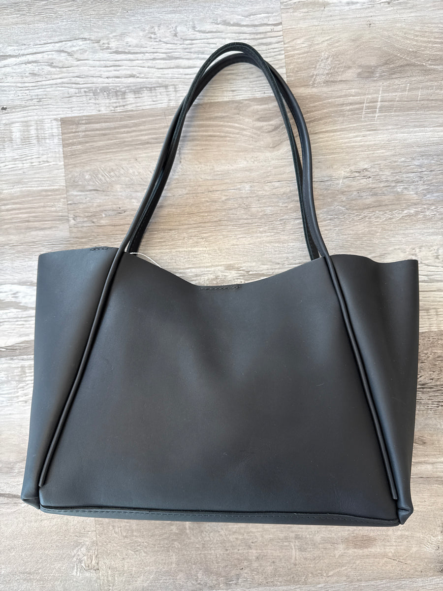 Black Consign Portland Leather Bag