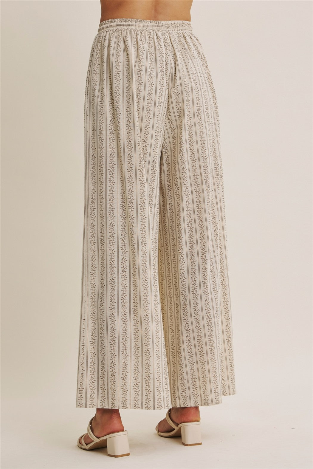 Gentle Breeze Wide-leg Pants