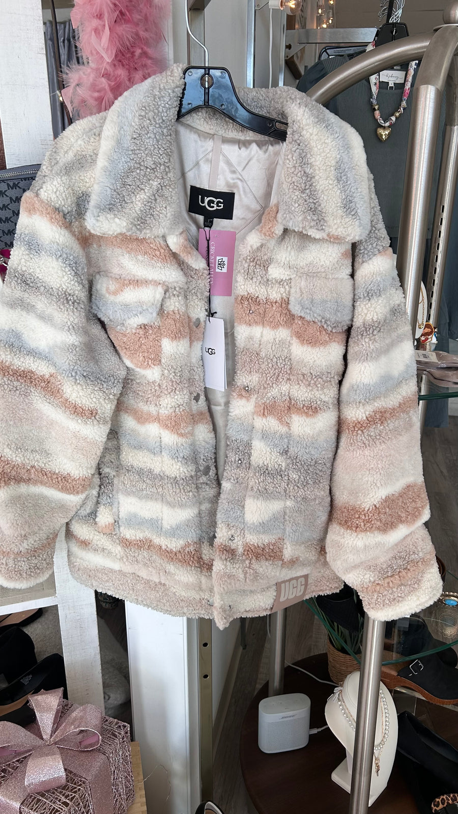 Cream/Beige/Gray Consign Ugg Sherpa Jacket, Large