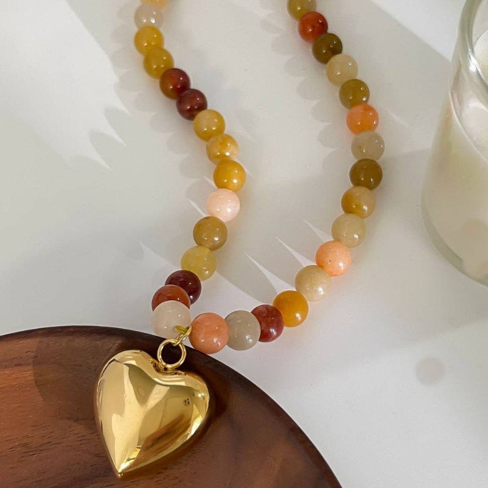 EARTHY NATURAL STONE HEART CHARM NECKLACE
