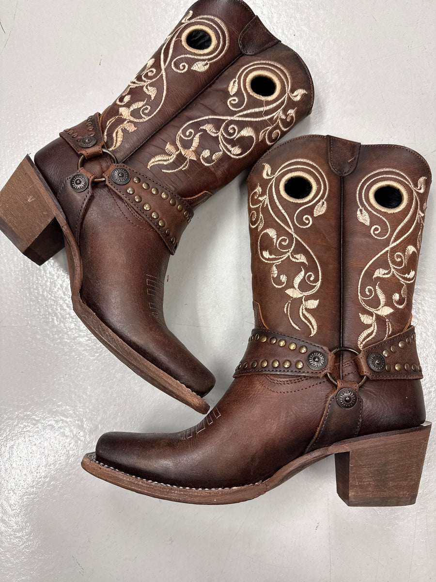 JB Dillon Boots size 7