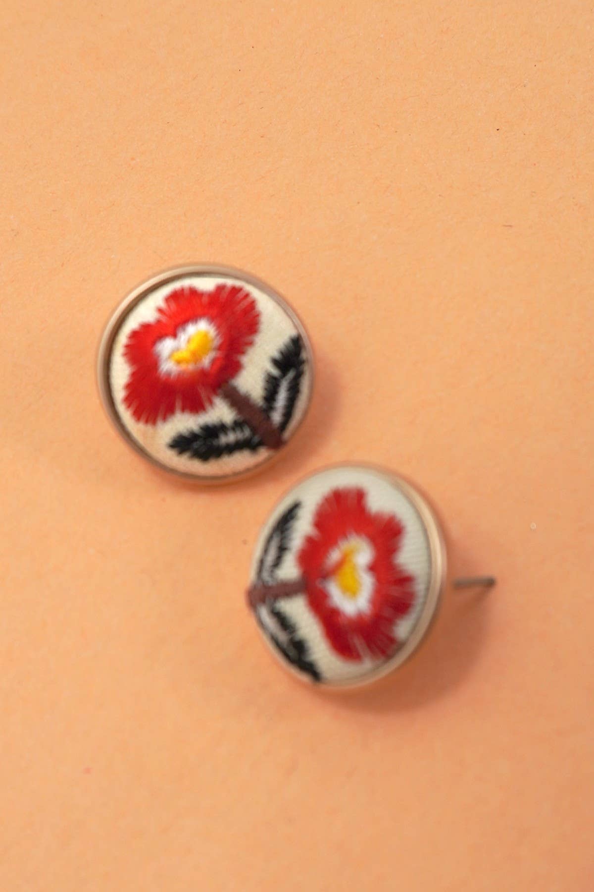EMBROIDERY FLORAL STUD EARRINGS