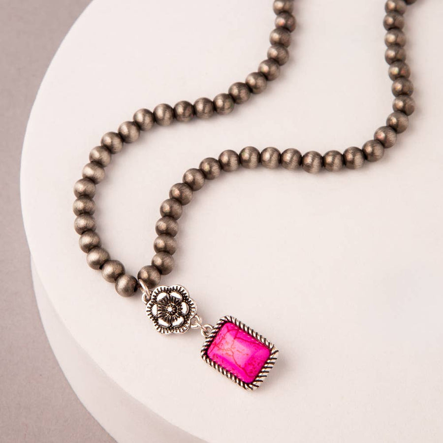 Western Floral Jeweled Pearl Beaded Necklace