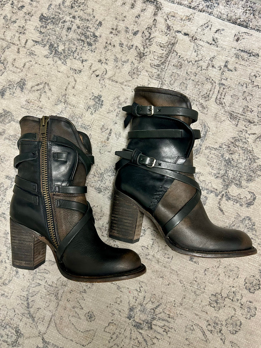 Freebird Boots 8