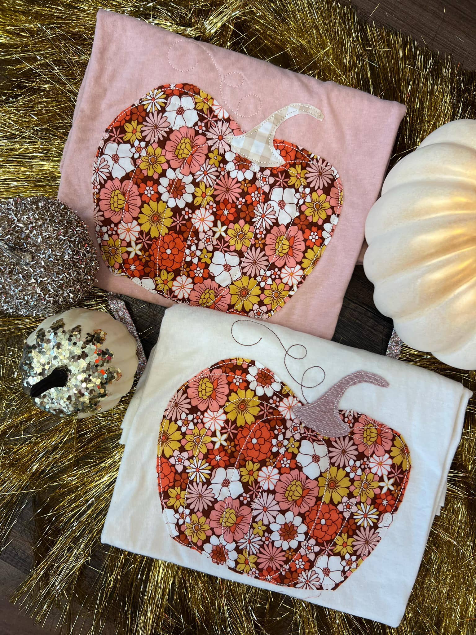 Floral Retro Pumpkin