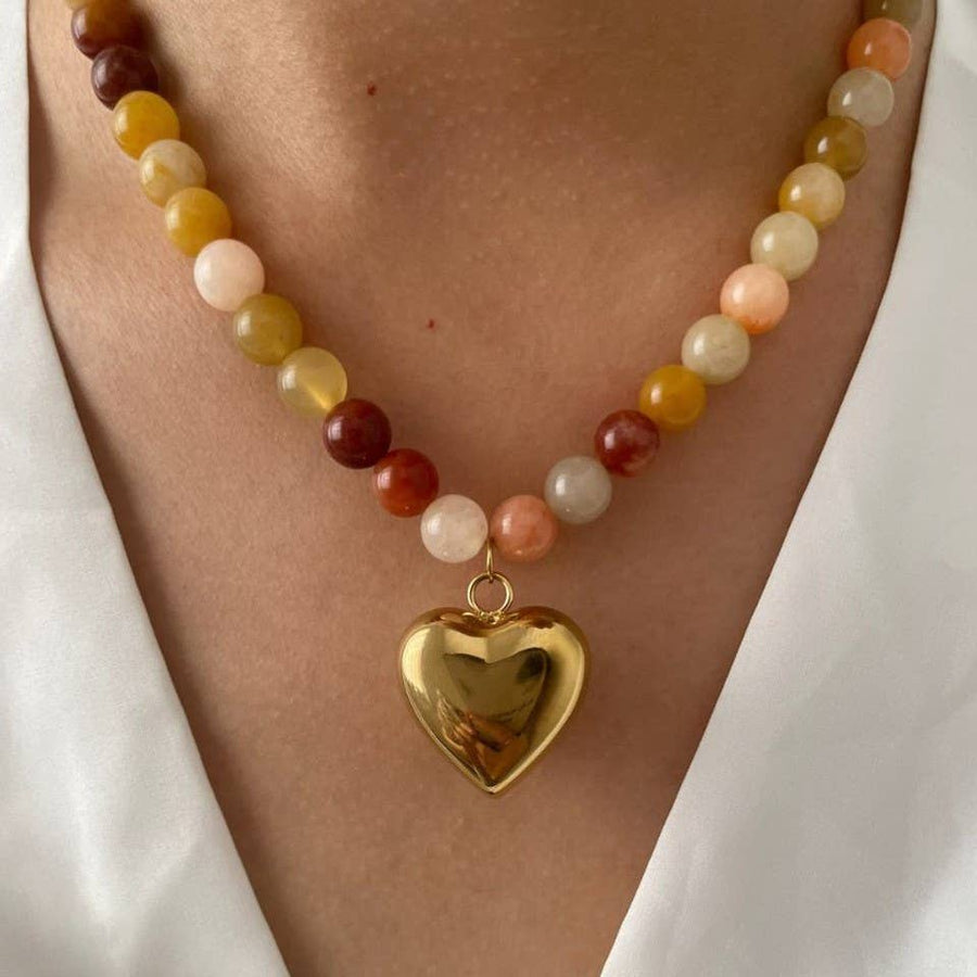 EARTHY NATURAL STONE HEART CHARM NECKLACE