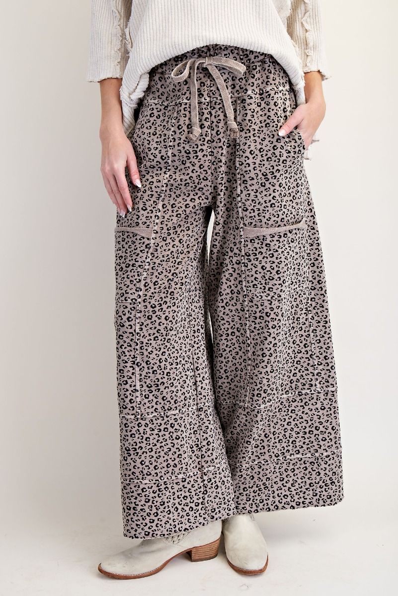 Wide Leg Sweatpants- Animal Print