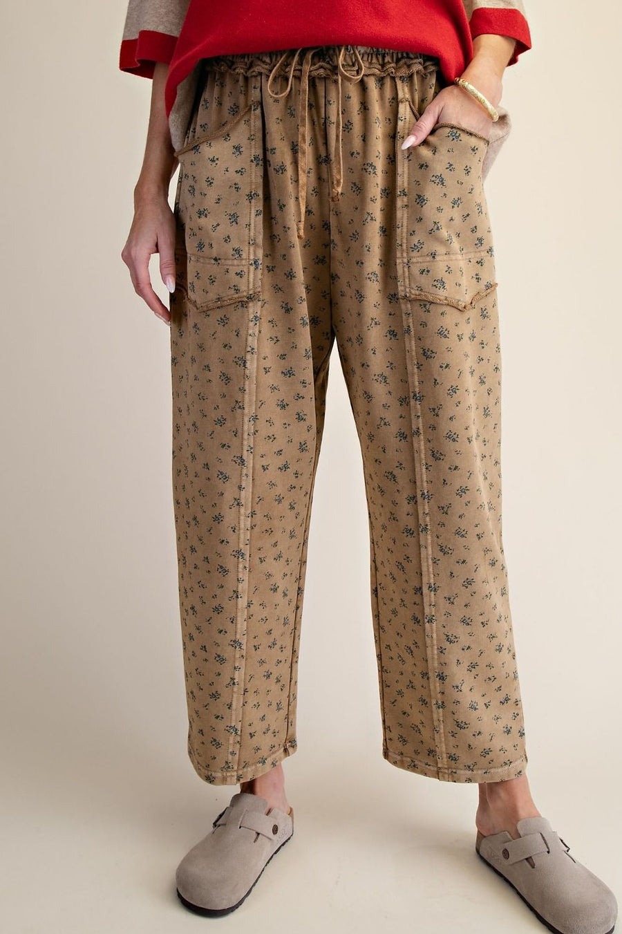 Ditsy Printed Washed Pants
